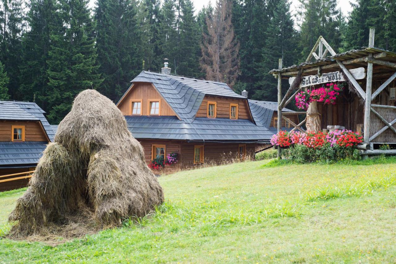 Koliba u Kuba a rekreačné domy Hrustin Extérieur photo