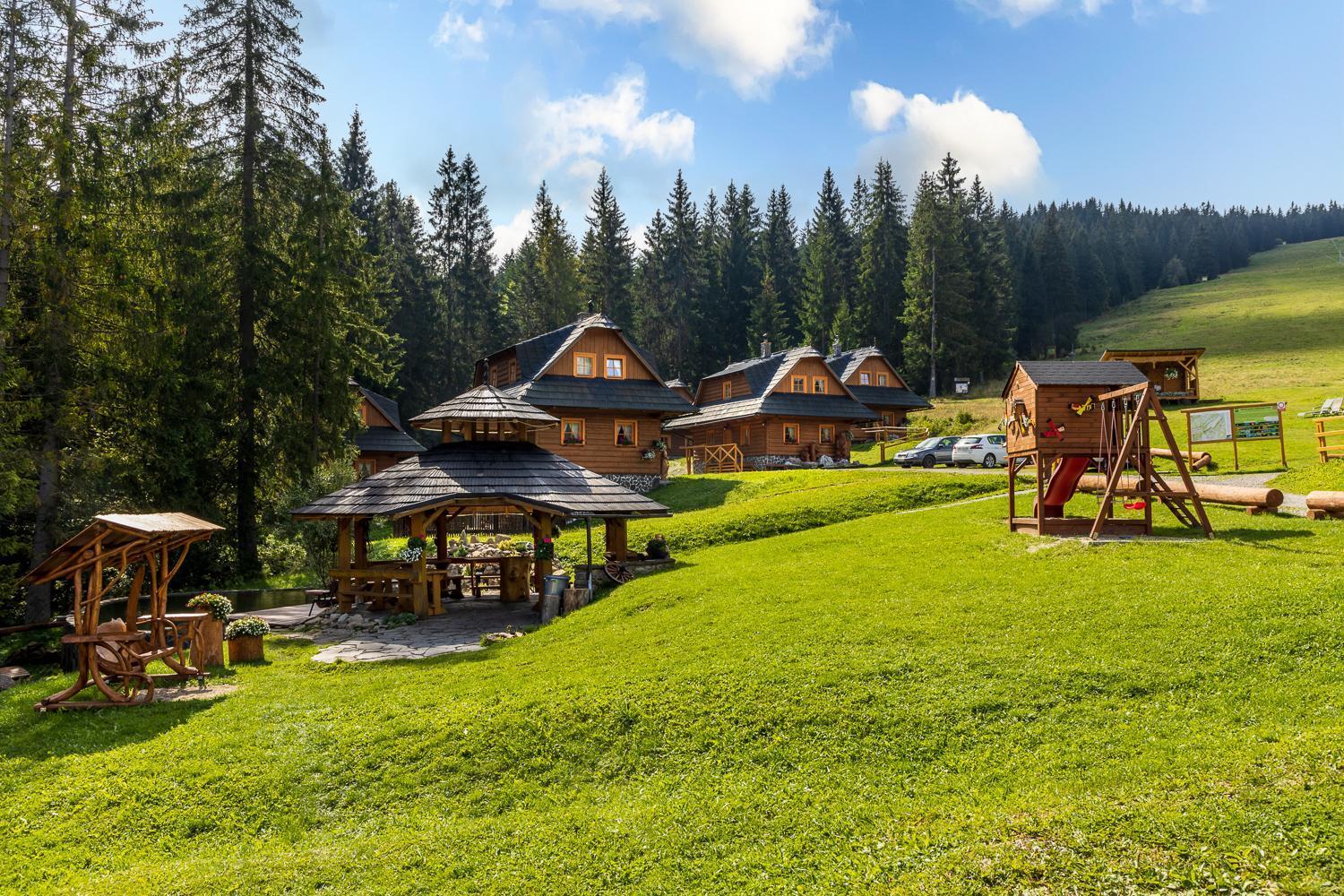 Koliba u Kuba a rekreačné domy Hrustin Extérieur photo