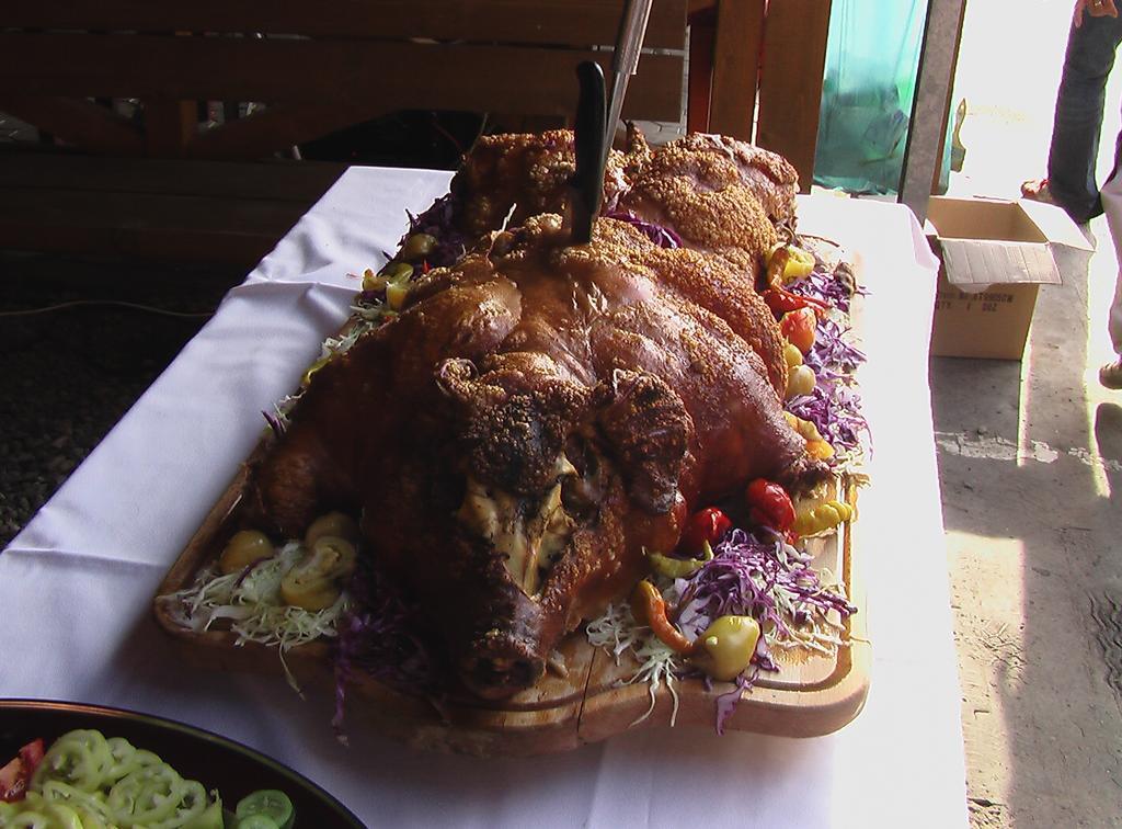 Koliba u Kuba a rekreačné domy Hrustin Extérieur photo